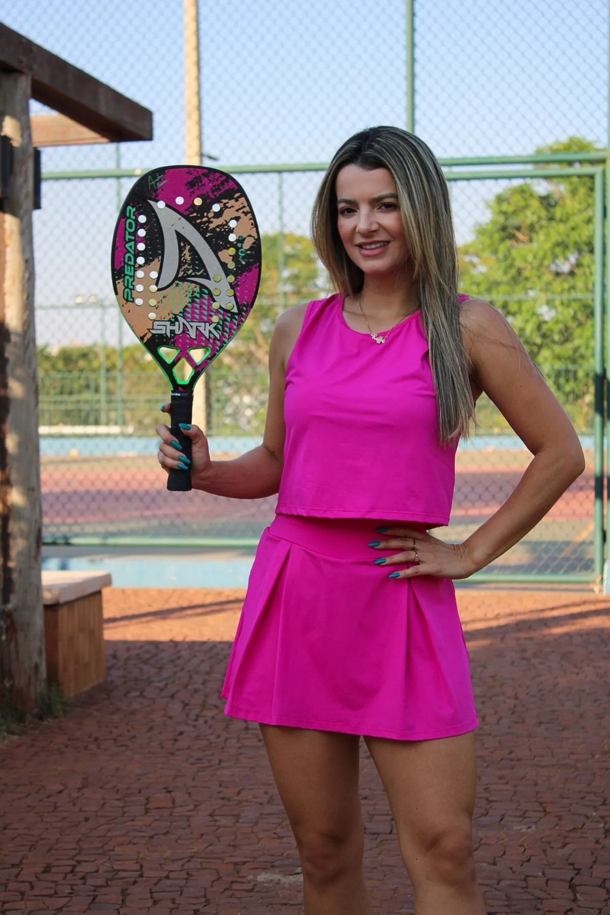 Conjunto Beach Tennis Regata Cropped + Short Saia de Pregas Pink
