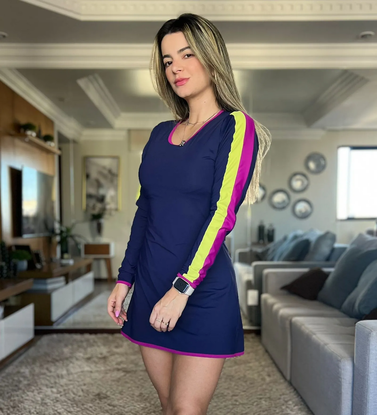 Vestido Beach Tennis Bicolor Manga Longa com Short Azul Marinho